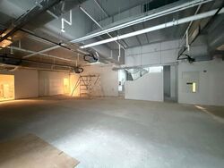 Sims Urban Oasis (D14), Retail #599590931
